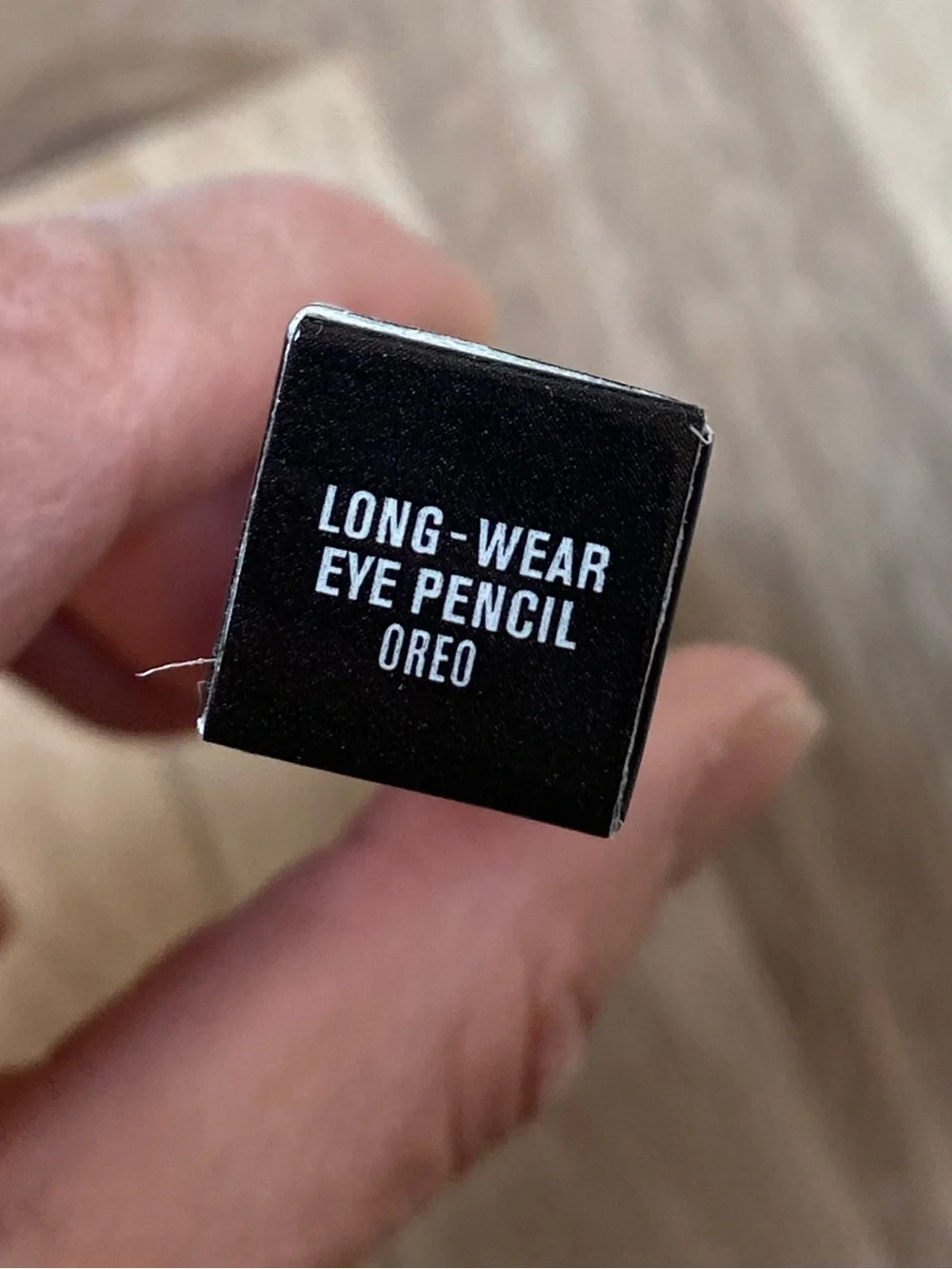 IL MAKIAGE Long-Wear Eye Pencil